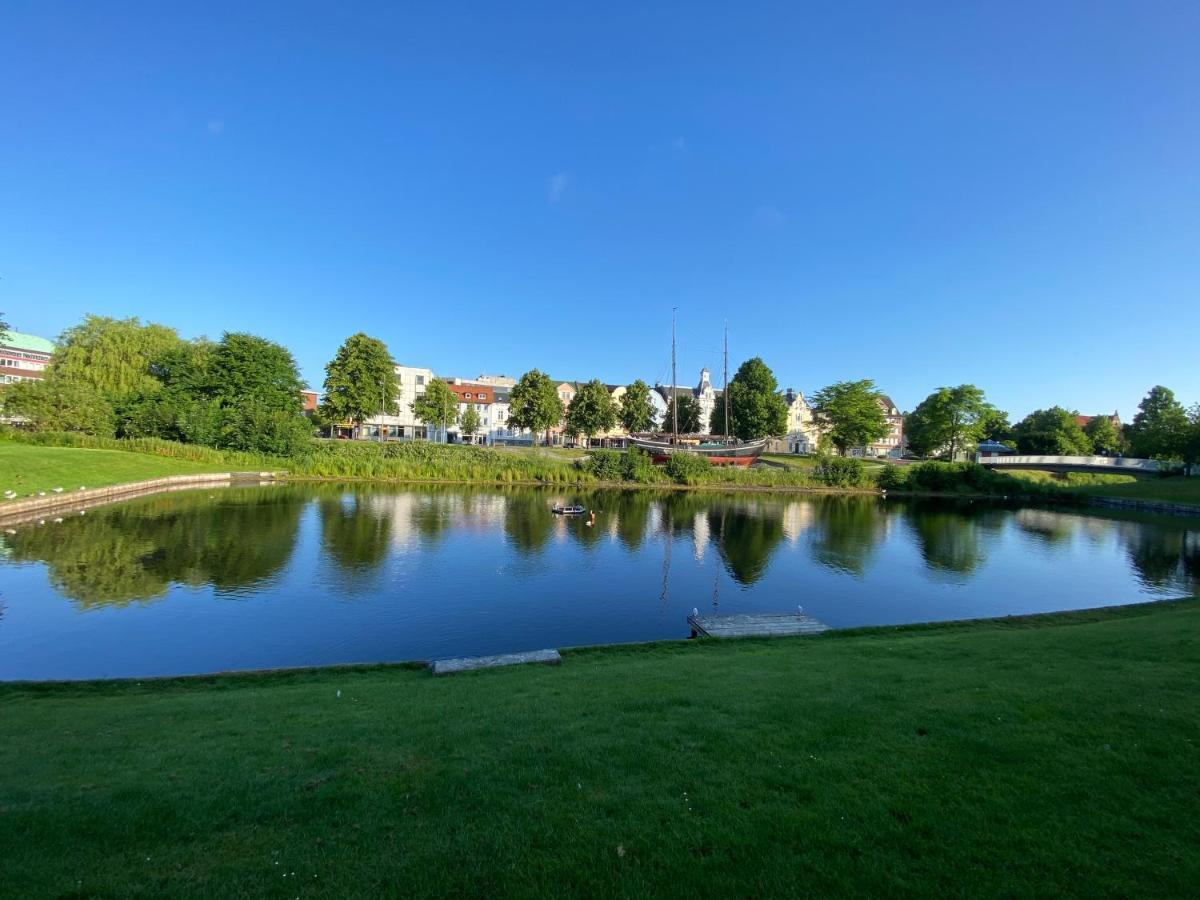 Ferienwohnung An Der Fussgaengerzone Cuxhaven 3 Og Exteriör bild
